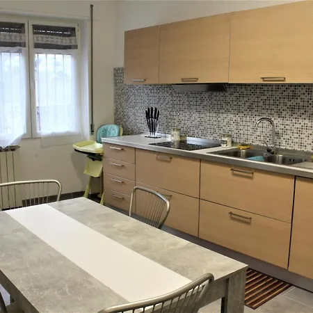 Ls-house - In The Heart Of Apartment *